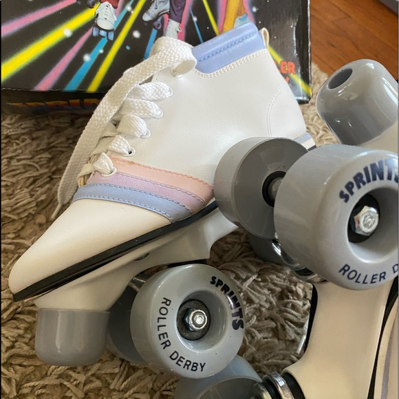 Vintage 80s Sprints Roller Derby Roller skates size 4 - Picture 2 of 6
